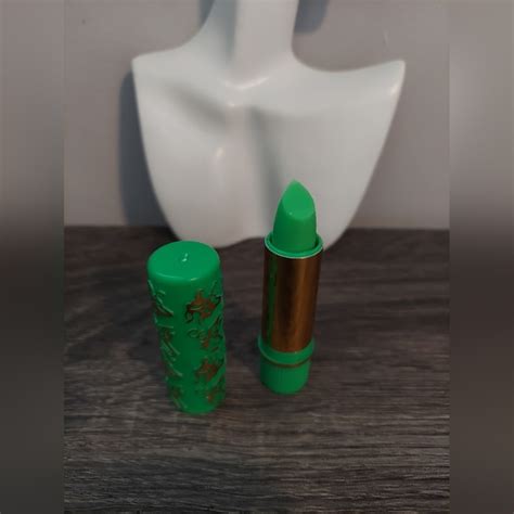 Embracing Individuality with Hare Magic Moroccan Lipstick's Unique Colour Transformations